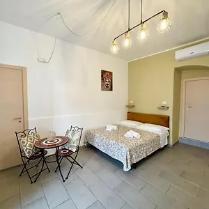 https://casa-barbara-15-17.sicilyhotelsitaly.net