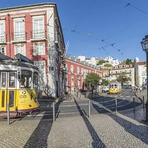 https://casa-do-castelo-lisbon-1100-160.hotels-lisbon-portugal.com